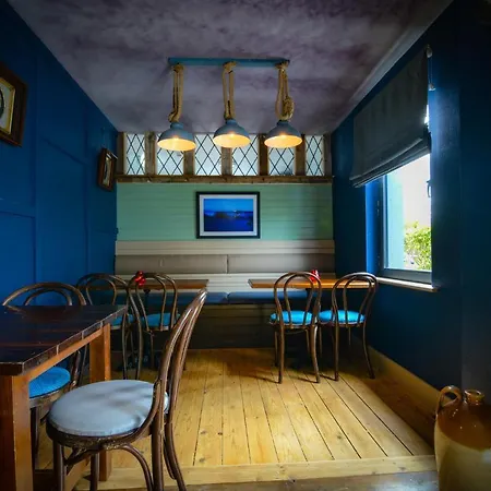 Rockbarton House Hotel 2*